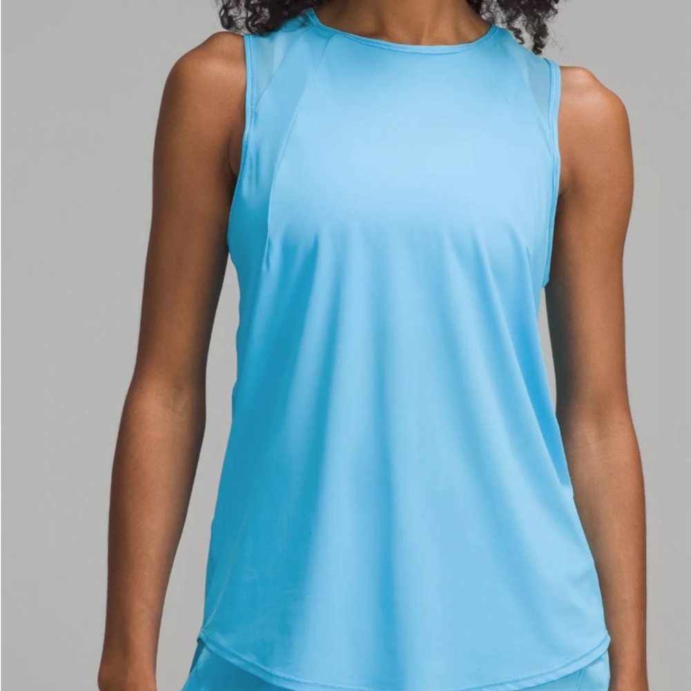 Lululemon sculpt cropped tank blue NWT 6